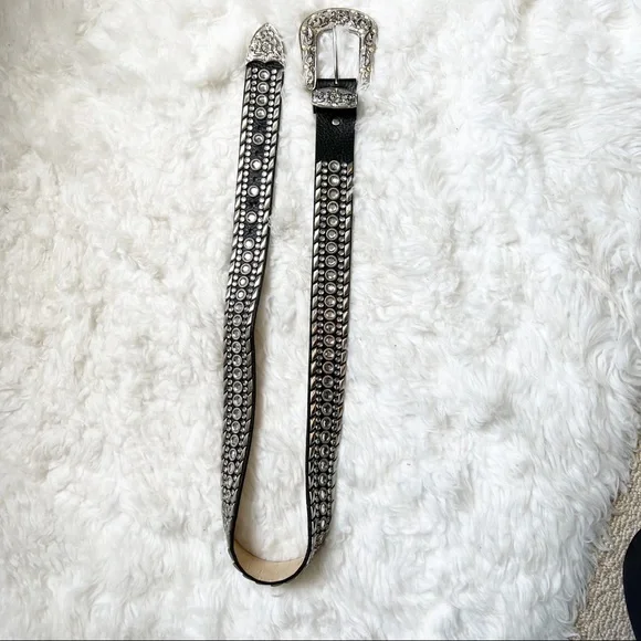 Women’s leather belt with large silver buckle black silver bling rhinestones - Picture 4 of 9